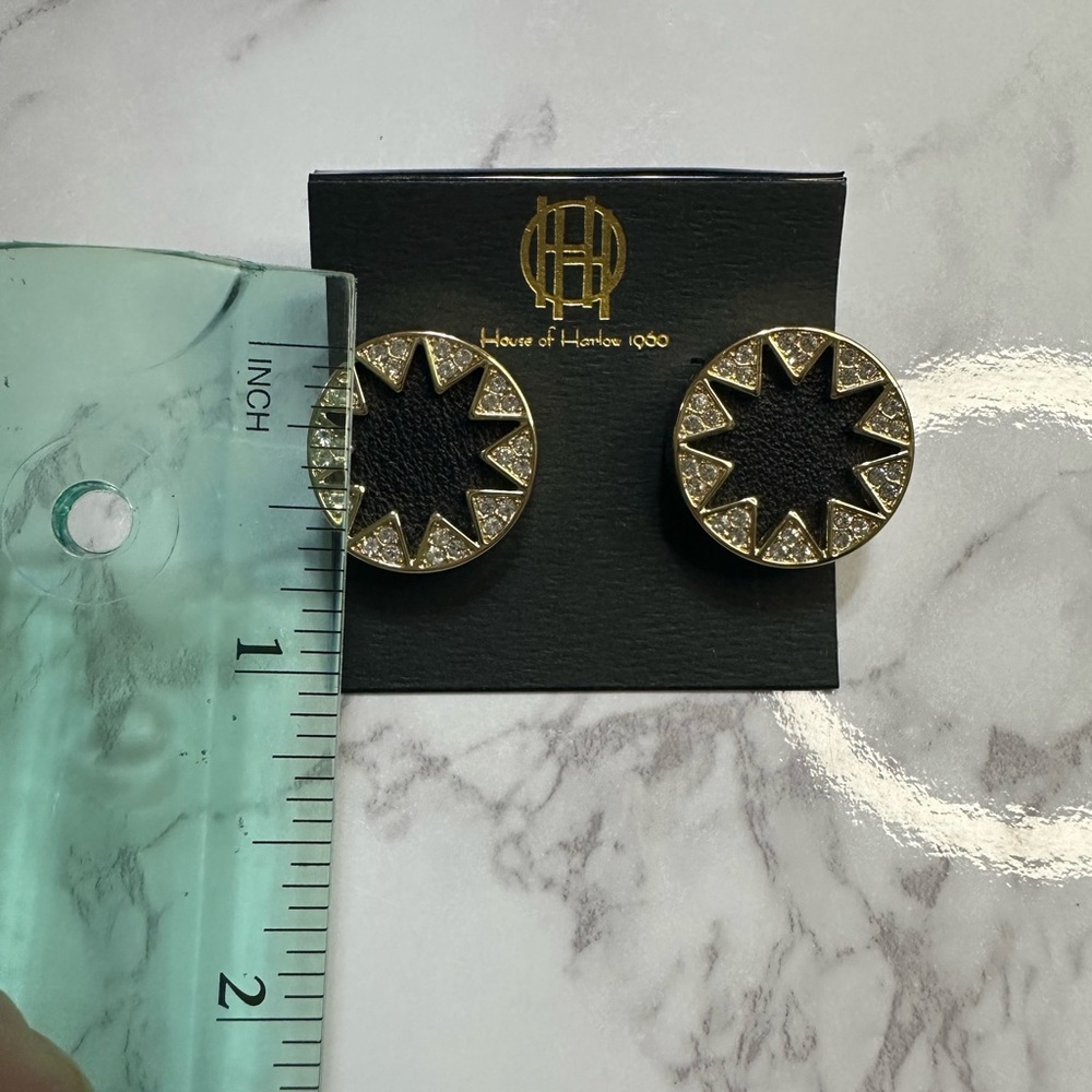 House of Harlow 1960 Starburst Stud Earrings in Black and Gold - Picture 3 of 3
